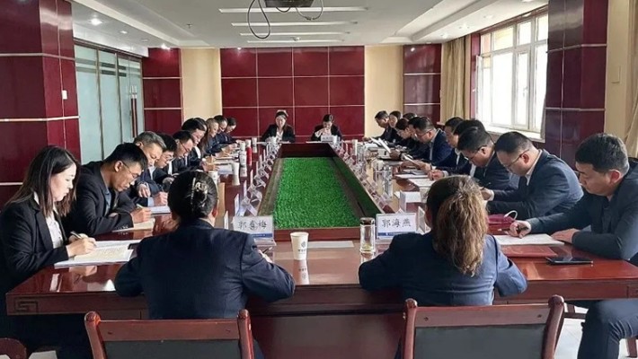 黨委書記、董事長(zhǎng)劉亞雄一行調(diào)研格賽克機(jī)械公司