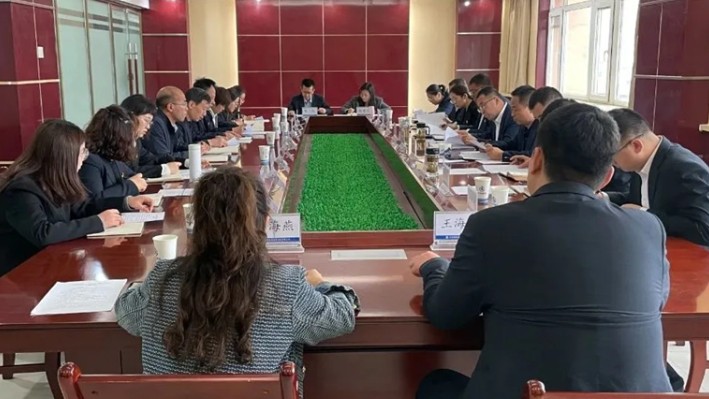 黨委書記、董事長劉亞雄一行調研車輛檢測公司、環?？萍脊?>

                        </div>
                        <div   id=