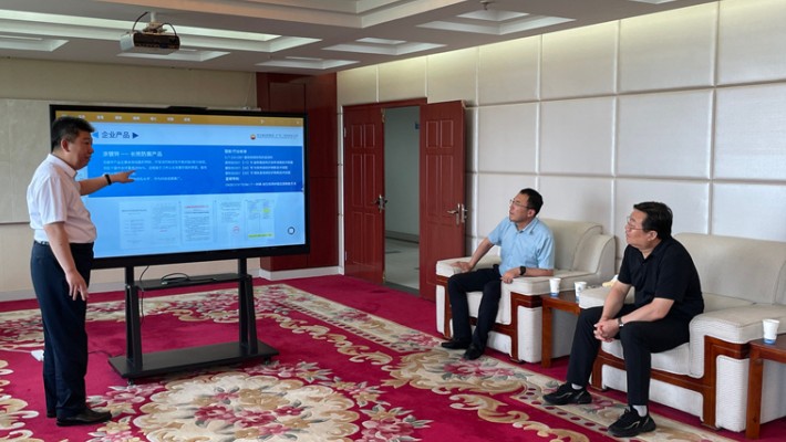 昆侖嘉達新能源、昆侖水燃寶公司董事長耿佳瑞蒞臨裝備公司考察